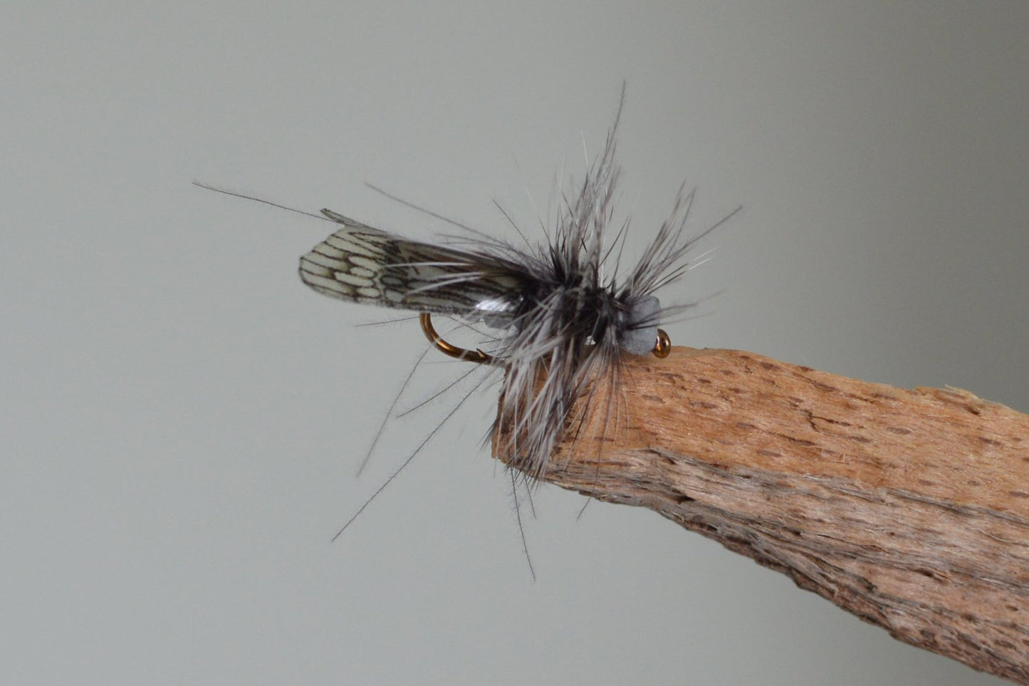 Grey Caddis CDC (Barbed)