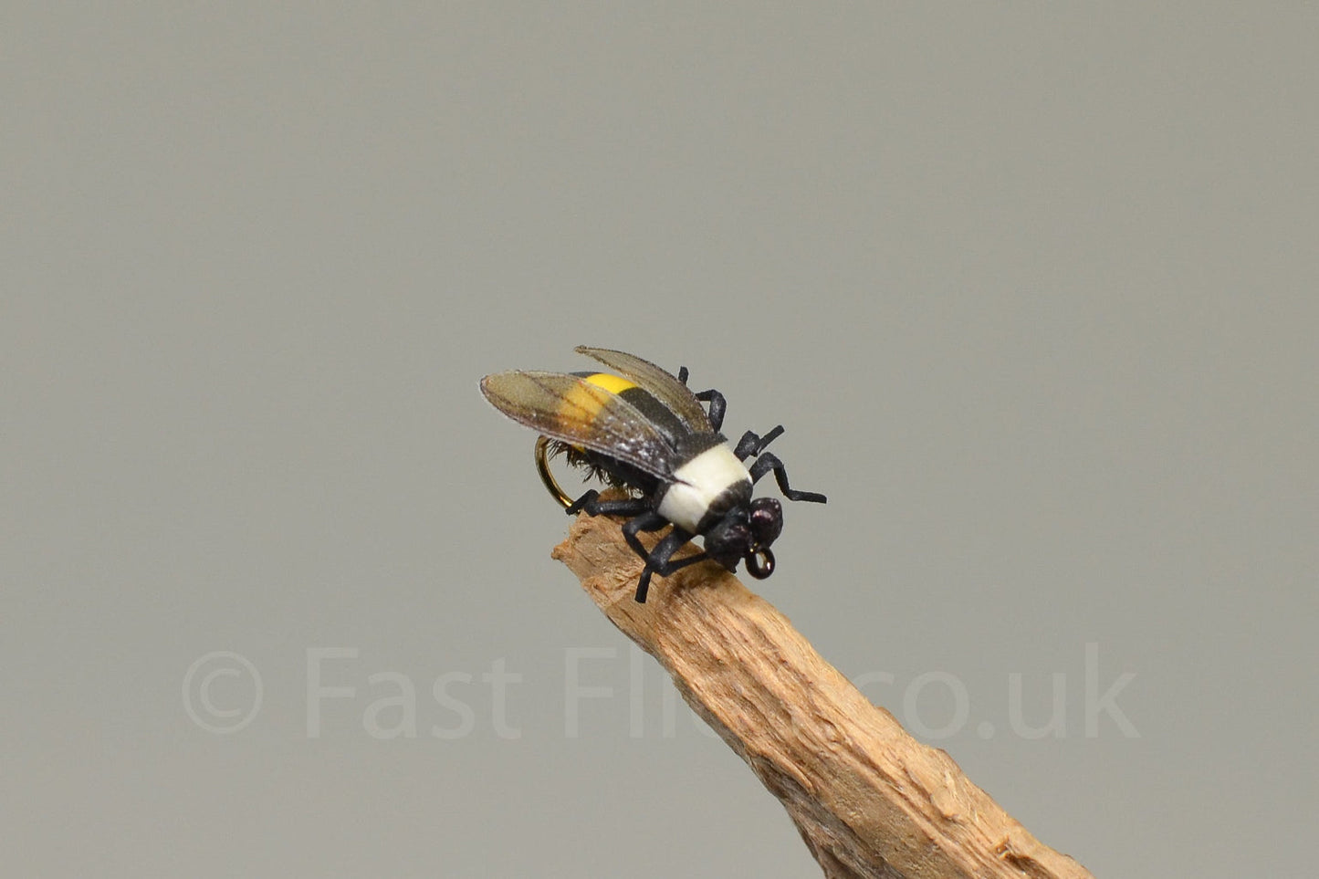 Bumble Bee (Barbed)