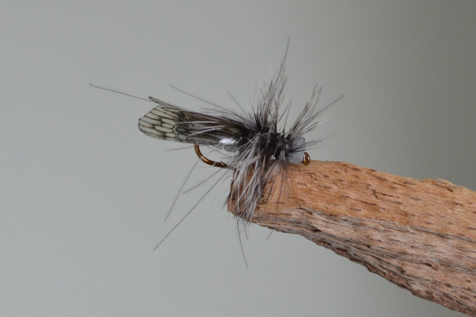  Grey Caddis CDC (Barbed)