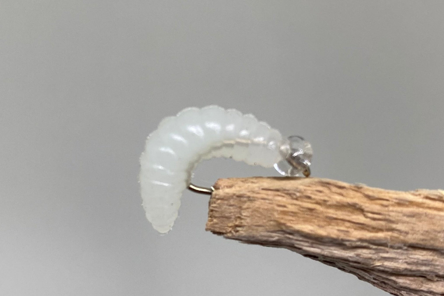  Lumi Bead Jelly Maggot X 3 (Barbed)